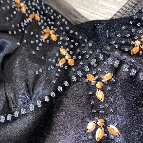 Silk beaded tank top - Picture 3 of 4